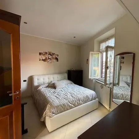 Battistini 66 Apartment, Near Vatican *