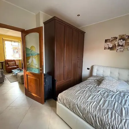 Battistini 66 Apartment, Near Vatican Rom