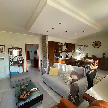 Battistini 66 Apartment, Near Vatican Apartment